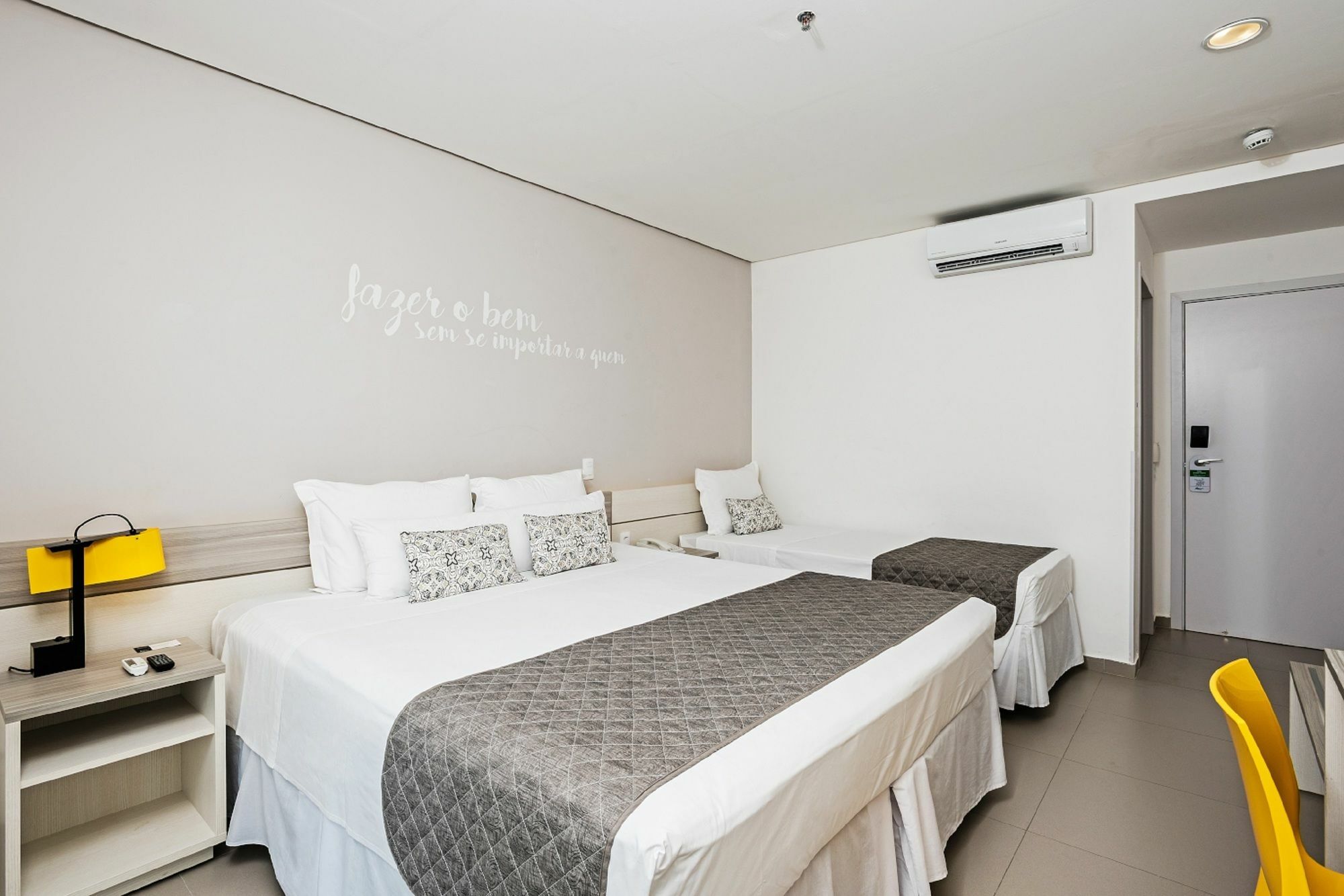 Nobile Hotel Guarujá Exterior photo